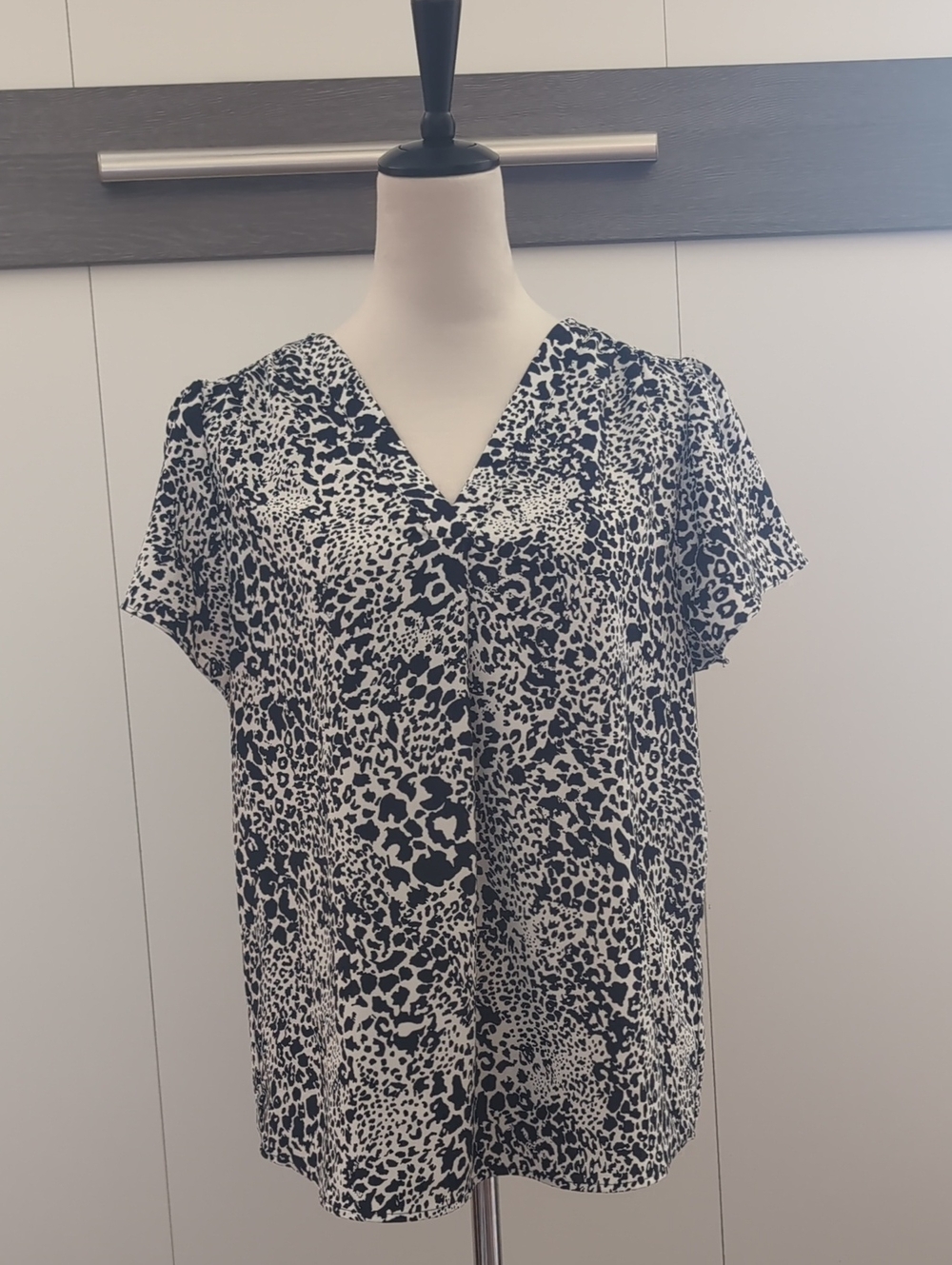 Hilary Radley Black and White Leopard V-Neck Blouse